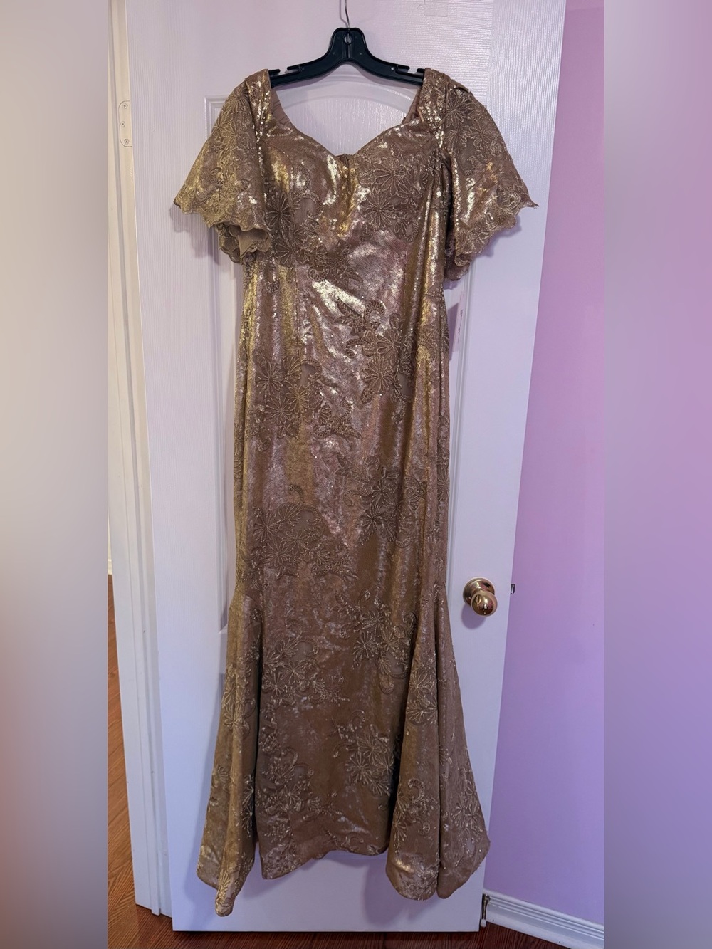 Gold Floral Lace Evening Dress - Elegant Off-Shoulder Gown